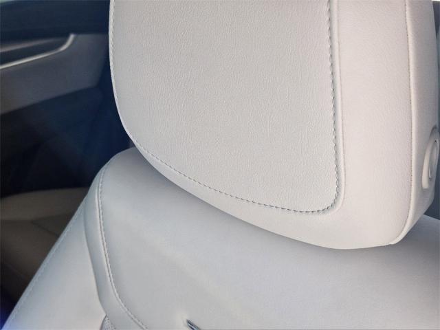 2025 Cadillac XT5 Vehicle Photo in Oklahoma City, OK 73114