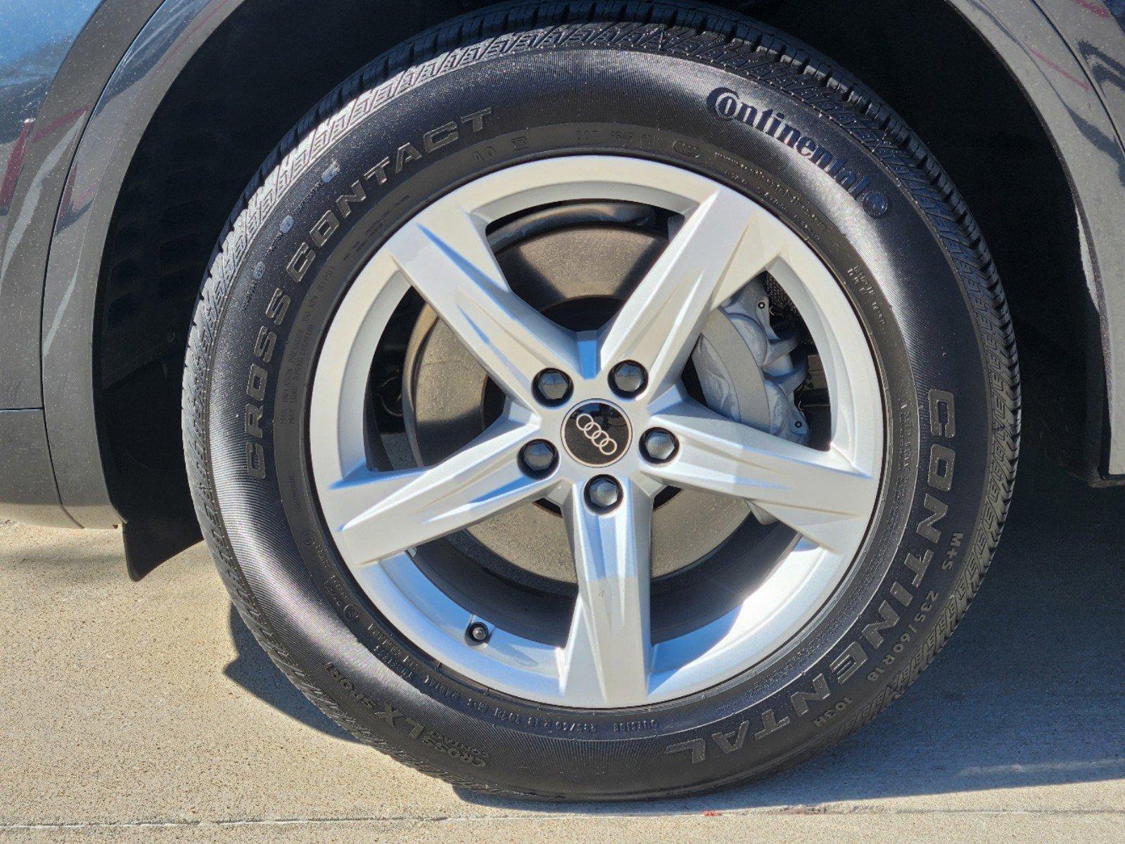 2024 Audi Q5 Vehicle Photo in MCKINNEY, TX 75070