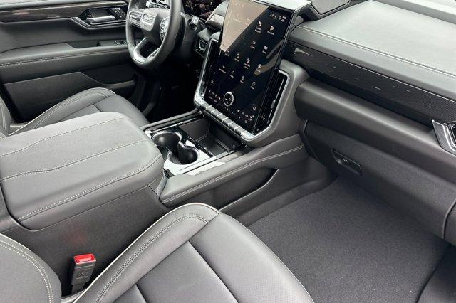 2025 GMC Yukon XL Vehicle Photo in STOCKTON, CA 95212-2838