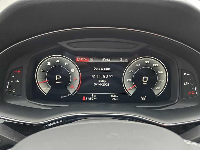 2025 Audi Q7 Vehicle Photo in SUGAR LAND, TX 77478