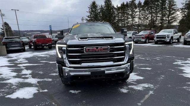 2024 GMC Sierra 3500 HD Vehicle Photo in TULLY, NY 13159-3159