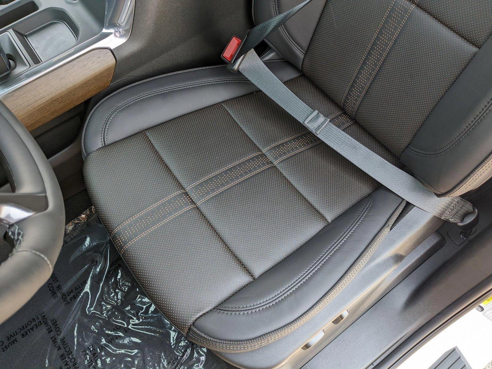 2025 Chevrolet Silverado 1500 Vehicle Photo in ORLANDO, FL 32808-7998