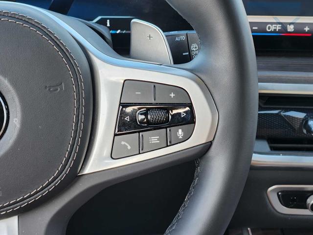 2024 BMW X7 xDrive40i Vehicle Photo in PLANO, TX 75024