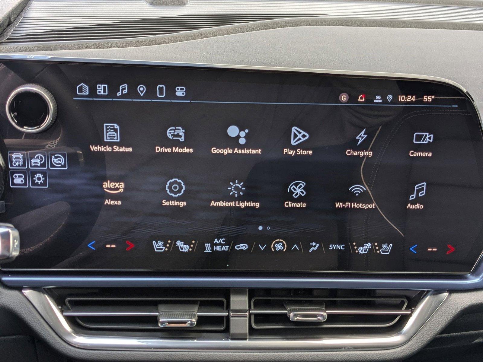 2025 Chevrolet Equinox EV Vehicle Photo in VALENCIA, CA 91355-1705
