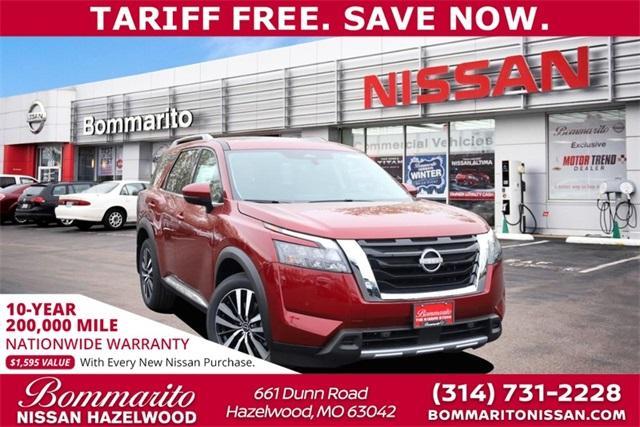 2025 Nissan Pathfinder Vehicle Photo in Hazelwood, MO 63042