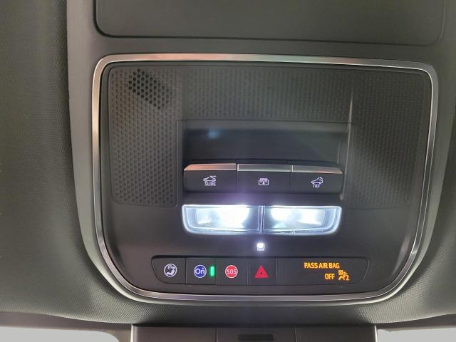 2024 Chevrolet Traverse Vehicle Photo in APPLETON, WI 54914-4656