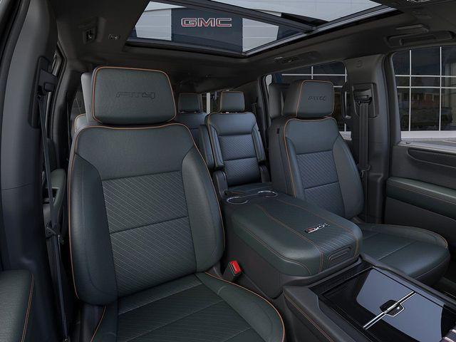 2025 GMC Yukon XL Vehicle Photo in WATERTOWN, CT 06795-3318