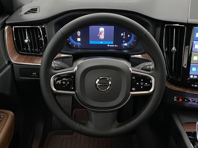 2025 Volvo XC60 Vehicle Photo in Appleton, WI 54913