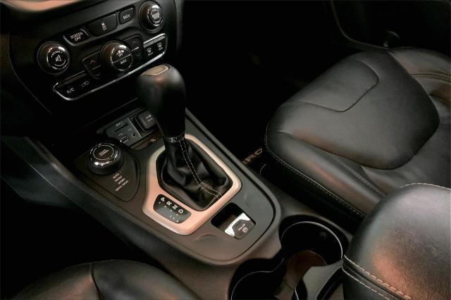 2017 Jeep Cherokee Vehicle Photo in Lees Summit, MO 64086