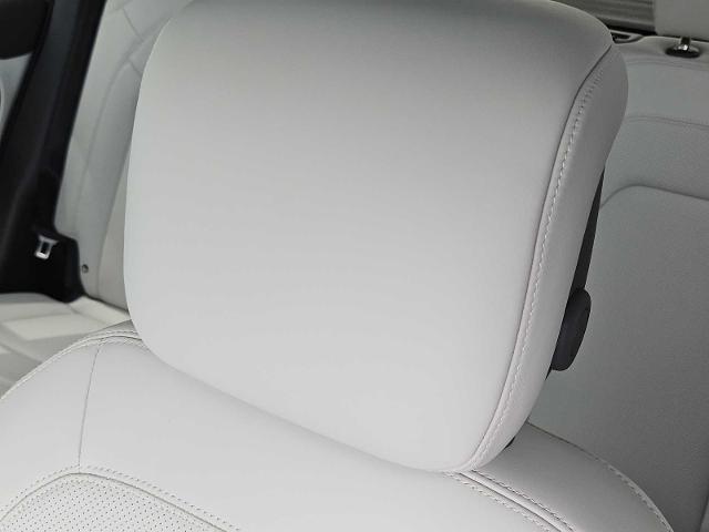 2025 Defender Vehicle Photo in AUSTIN, TX 78717