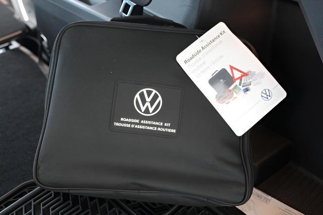 2023 Volkswagen Atlas Vehicle Photo in Green Bay, WI 54304