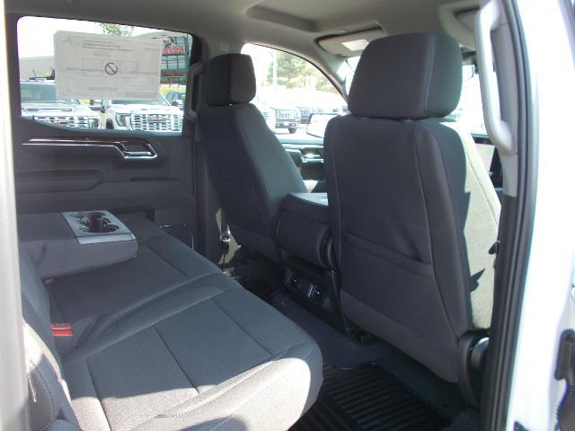 2025 GMC Sierra 1500 Vehicle Photo in LOWELL, MA 01852-4336