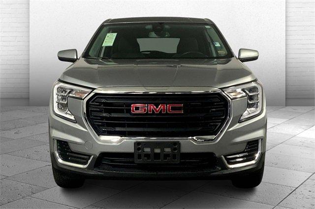 2024 GMC Terrain Vehicle Photo in KANSAS CITY, MO 64114-4545