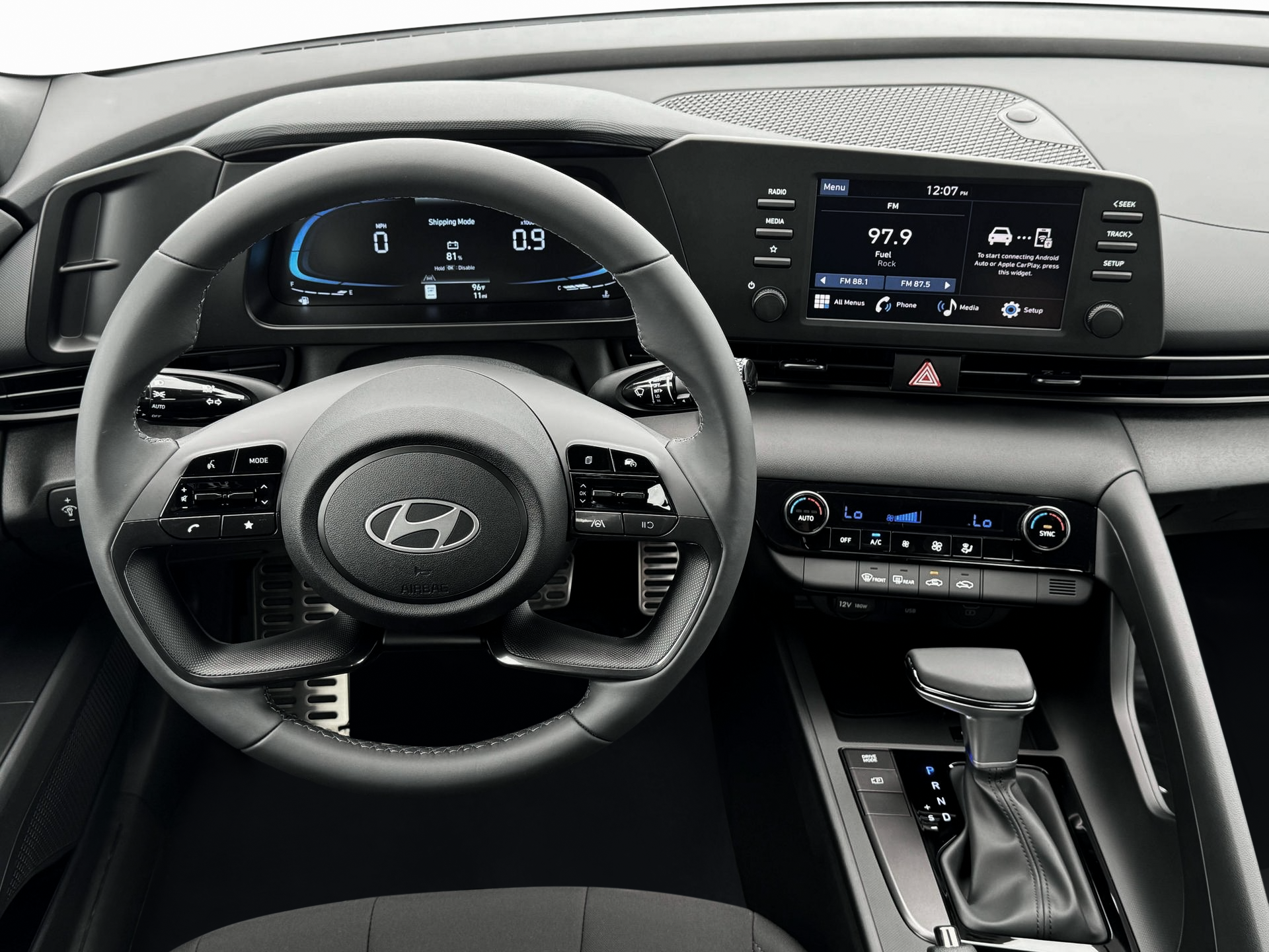 2025 Hyundai ELANTRA Vehicle Photo in Philadelphia, PA 19116
