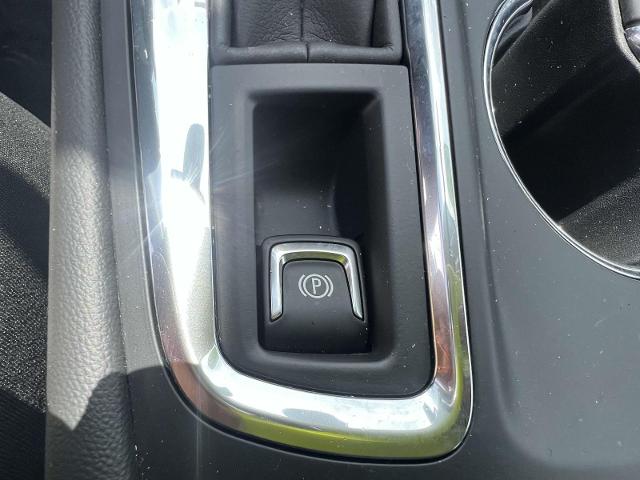 2022 Chevrolet Equinox Vehicle Photo in Roslyn, NY 11576