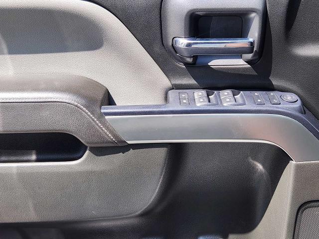 2017 Chevrolet Silverado 1500 Vehicle Photo in DENTON, TX 76210-9321