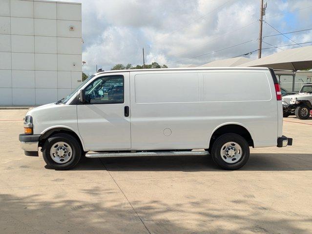 2023 Chevrolet Express Cargo 2500 Vehicle Photo in SELMA, TX 78154-1460