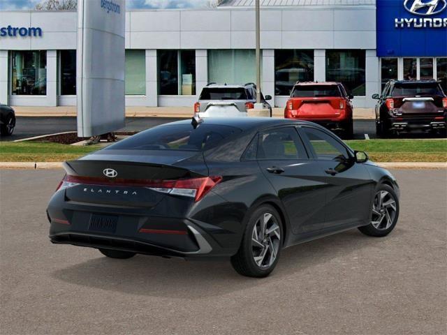 2025 Hyundai ELANTRA Vehicle Photo in Green Bay, WI 54304