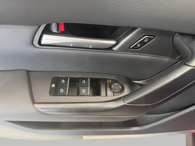 2025 Mazda CX-50 Vehicle Photo in Green Bay, WI 54304