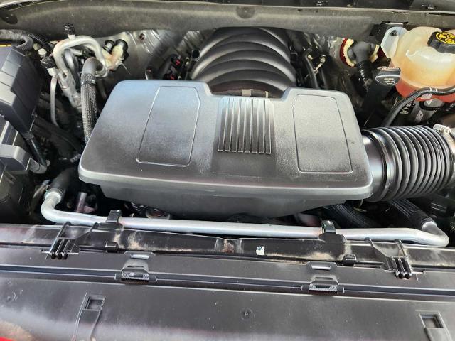 2023 GMC Yukon XL Vehicle Photo in DENTON, TX 76210-9321