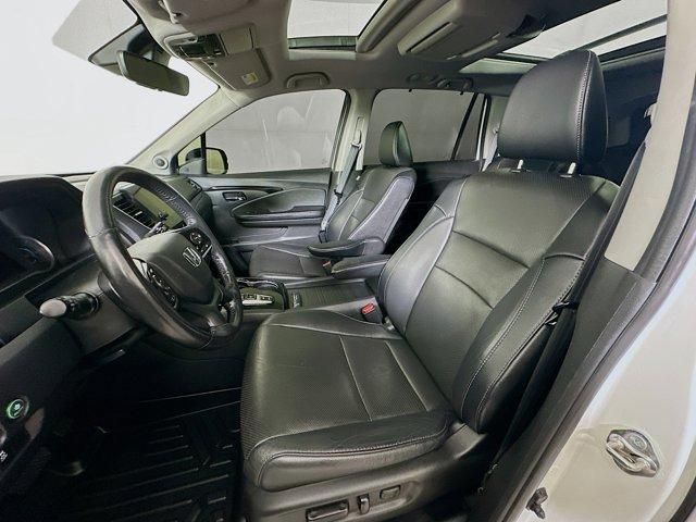 2019 Honda Pilot Vehicle Photo in Doylsetown, PA 18901