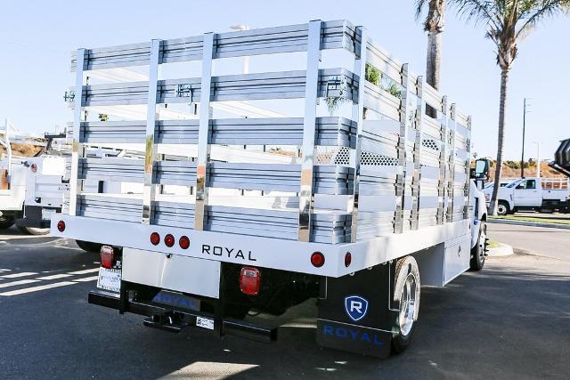 2023 Chevrolet Silverado Chassis Cab Vehicle Photo in VENTURA, CA 93003-8585