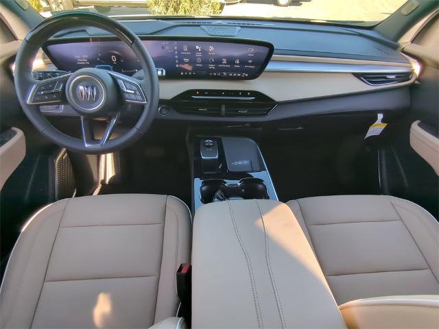 2025 Buick Enclave Vehicle Photo in GOODYEAR, AZ 85338-1310