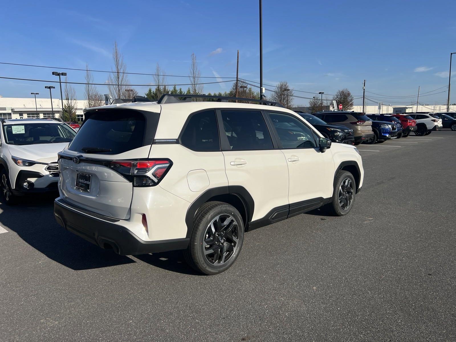 2025 Subaru Forester Vehicle Photo in Mechanicsburg, PA 17050