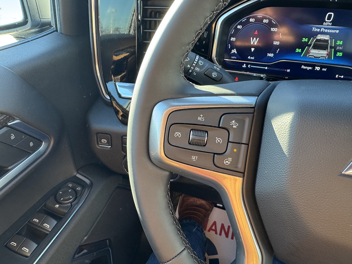 2025 Chevrolet Silverado 1500 Vehicle Photo in BOONVILLE, IN 47601-9633