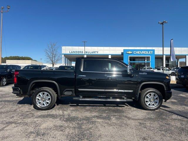 Used 2024 Chevrolet Silverado 2500HD High Country with VIN 2GC4YREY5R1188111 for sale in Huntsville, AL