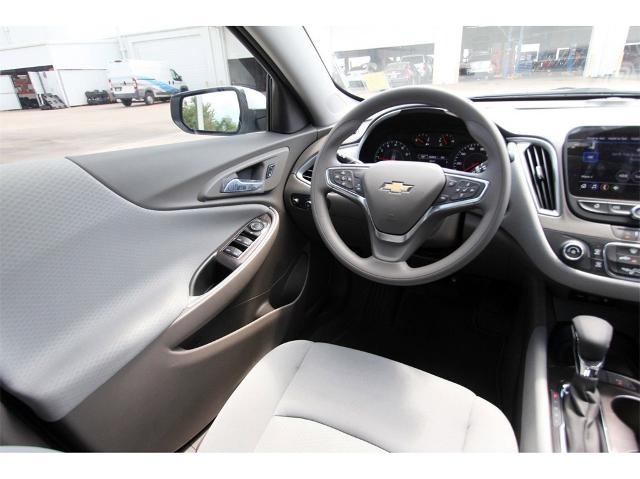 2025 Chevrolet Malibu Vehicle Photo in ROSENBERG, TX 77471-5675