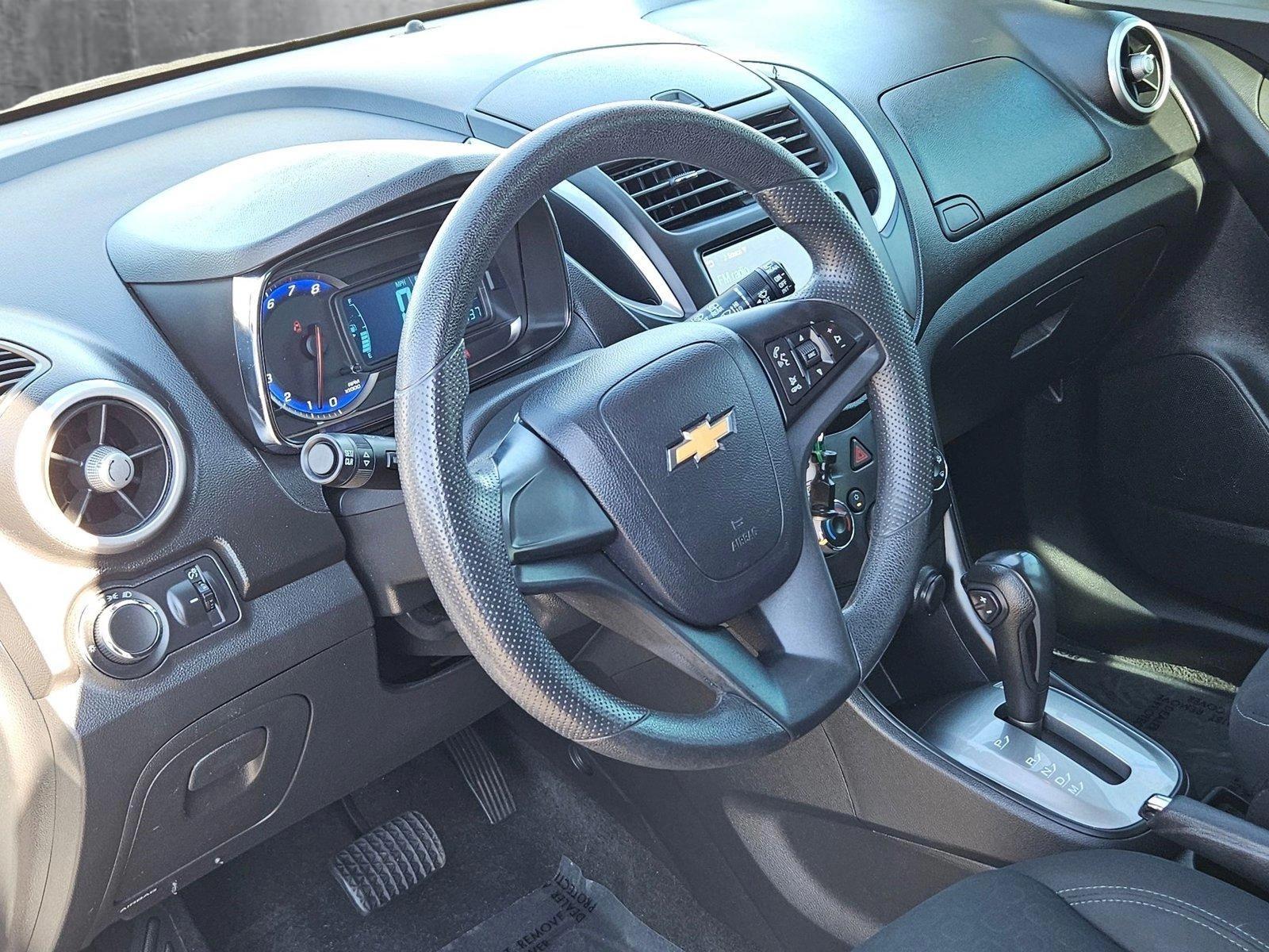 2015 Chevrolet Trax Vehicle Photo in PEORIA, AZ 85382-3715