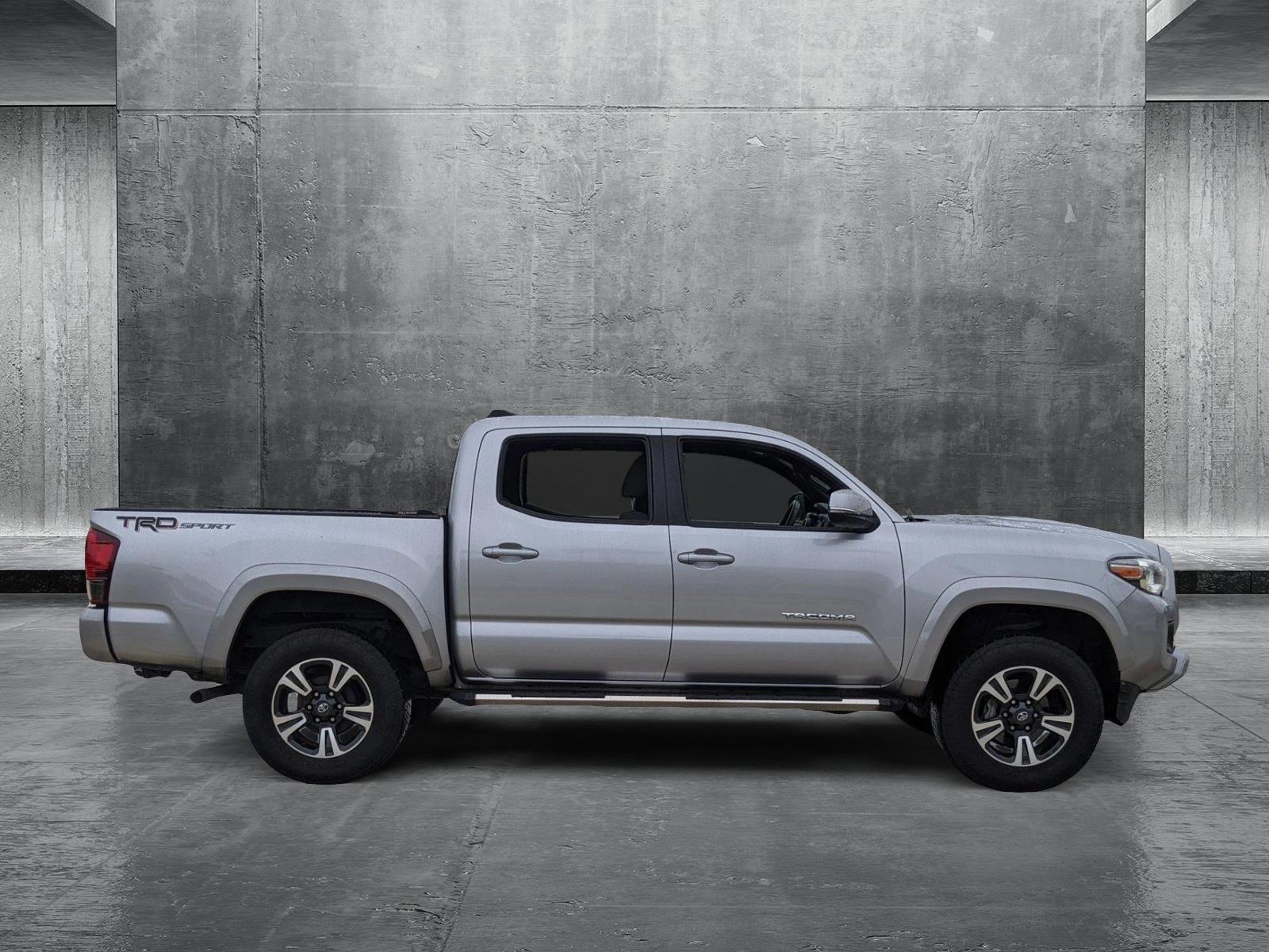 2018 Toyota Tacoma Vehicle Photo in Davie, FL 33331