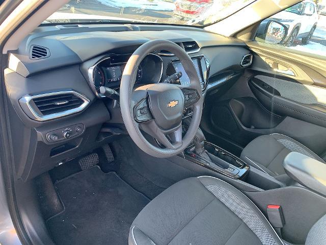 2022 Chevrolet Trailblazer Vehicle Photo in MOON TOWNSHIP, PA 15108-2571