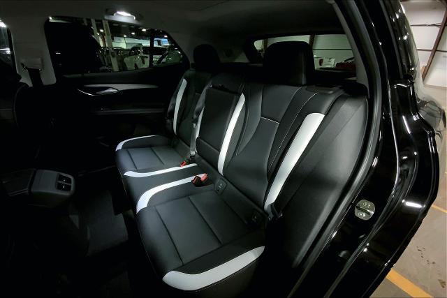 2025 Buick Envision Vehicle Photo in KANSAS CITY, MO 64114-4545