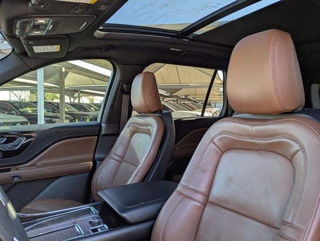 2022 Lincoln Aviator Vehicle Photo in San Antonio, TX 78230