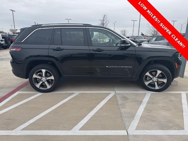 2022 Jeep Grand Cherokee 4xe Vehicle Photo in San Antonio, TX 78230