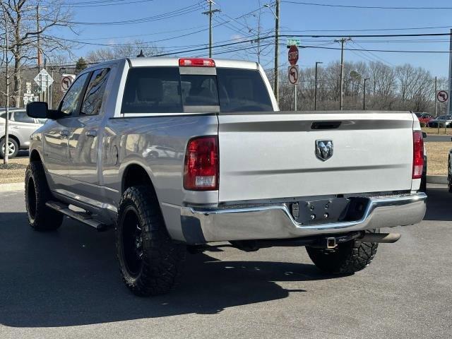 2019 Ram 1500 Classic Vehicle Photo in SAINT JAMES, NY 11780-3219