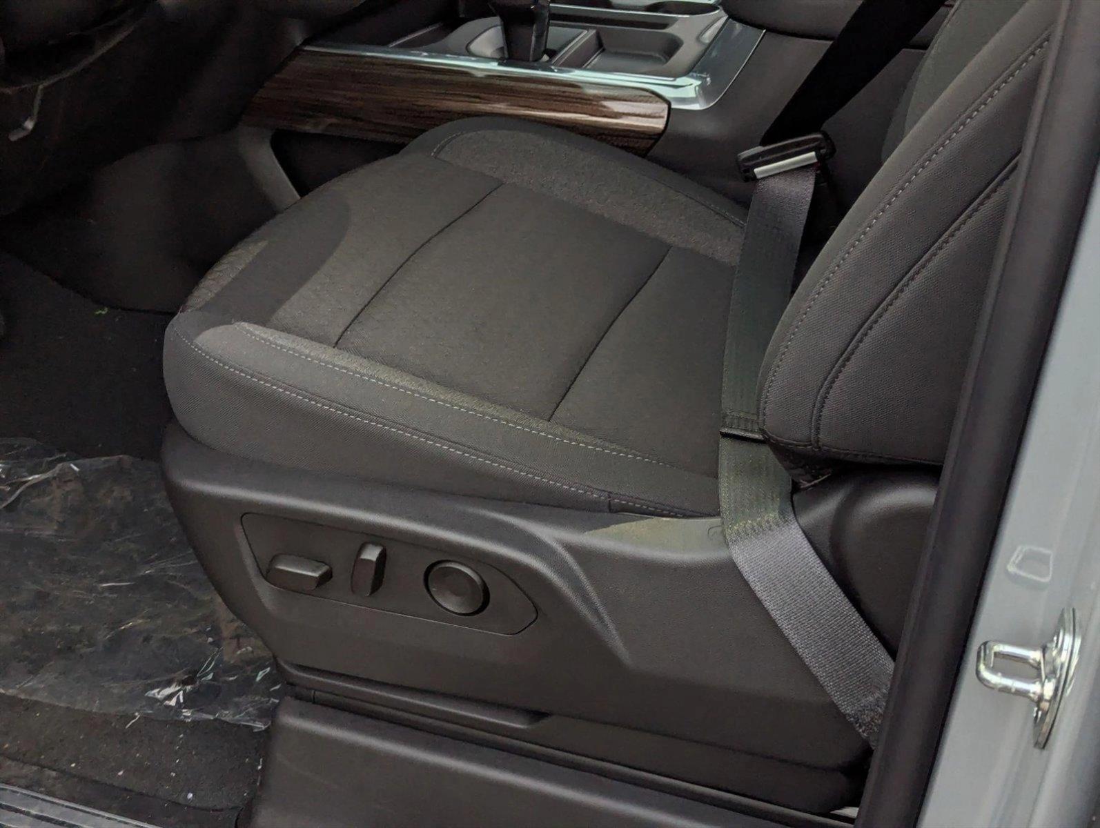 2025 Chevrolet Silverado 1500 Vehicle Photo in MIAMI, FL 33134-2699