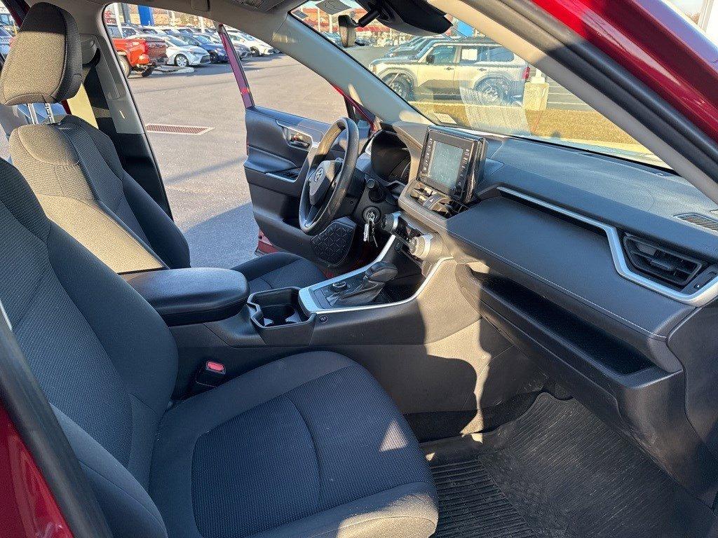 2019 Toyota RAV4 Vehicle Photo in Harrisburg, PA 17111