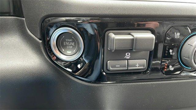 2025 Chevrolet Silverado 2500 HD Vehicle Photo in THOMPSONTOWN, PA 17094-9014
