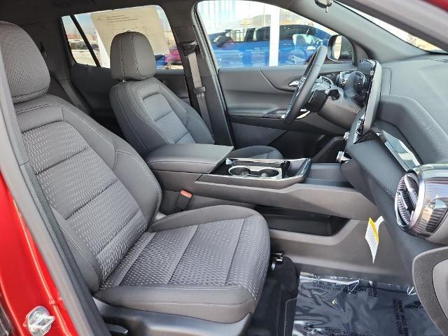 2025 Chevrolet Equinox Vehicle Photo in HAYS, KS 67601-1994