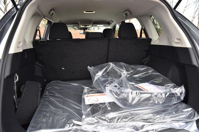 2025 Nissan Rogue Vehicle Photo in Ballwin, MO 63011