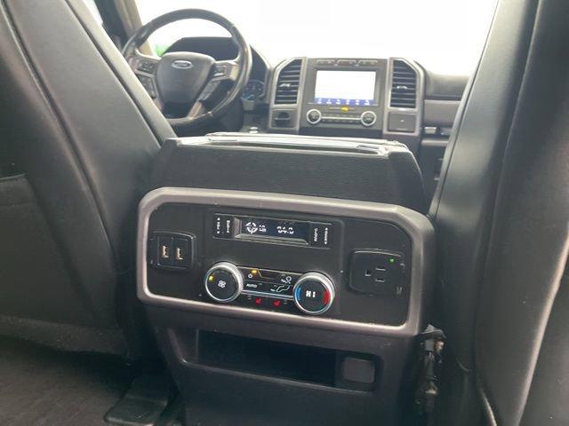 2020 Ford Expedition Max Vehicle Photo in MEDINA, OH 44256-9631