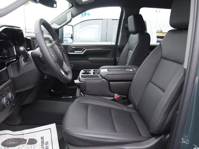 2025 Chevrolet Silverado 2500 HD Vehicle Photo in MADISON, IN 47250-1611