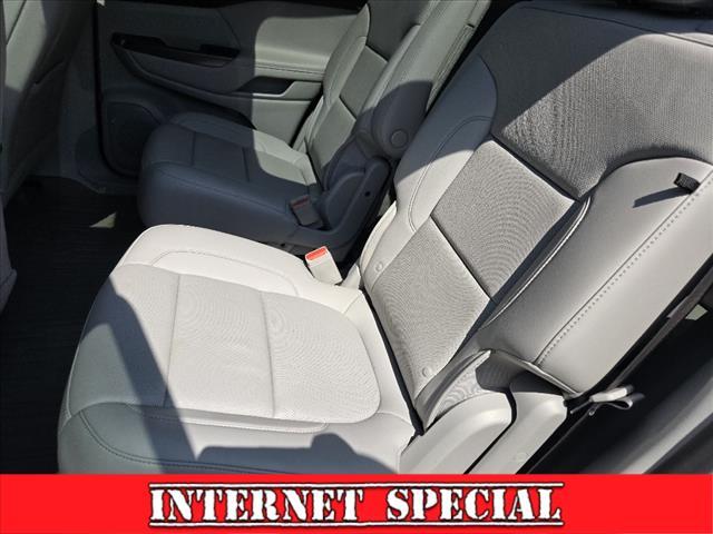 2022 GMC Acadia Vehicle Photo in LITTLE FALLS, NJ 07424-1717