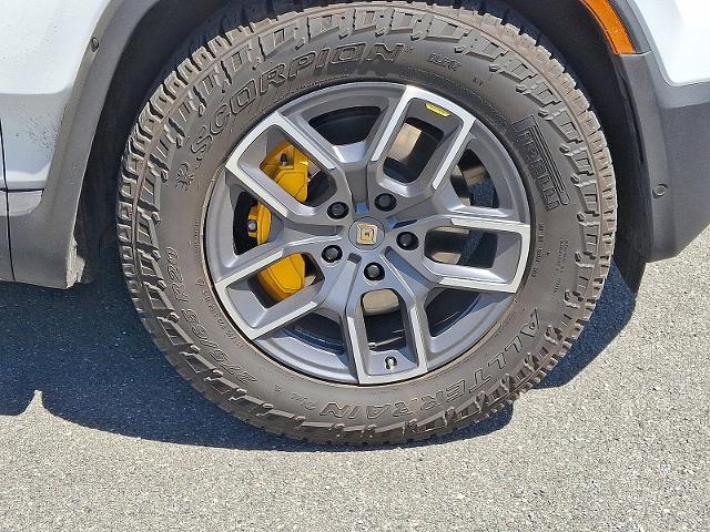 2022 Rivian R1T Vehicle Photo in TREVOSE, PA 19053-4984