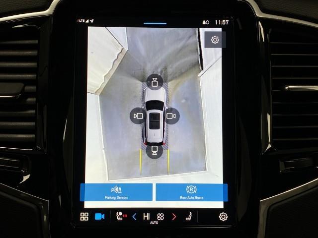2025 Volvo XC90 Vehicle Photo in Appleton, WI 54913