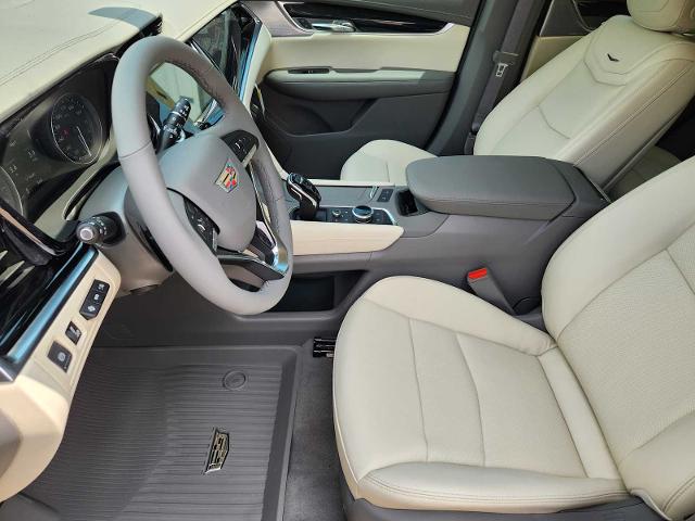 2025 Cadillac XT6 Vehicle Photo in HOUSTON, TX 77079