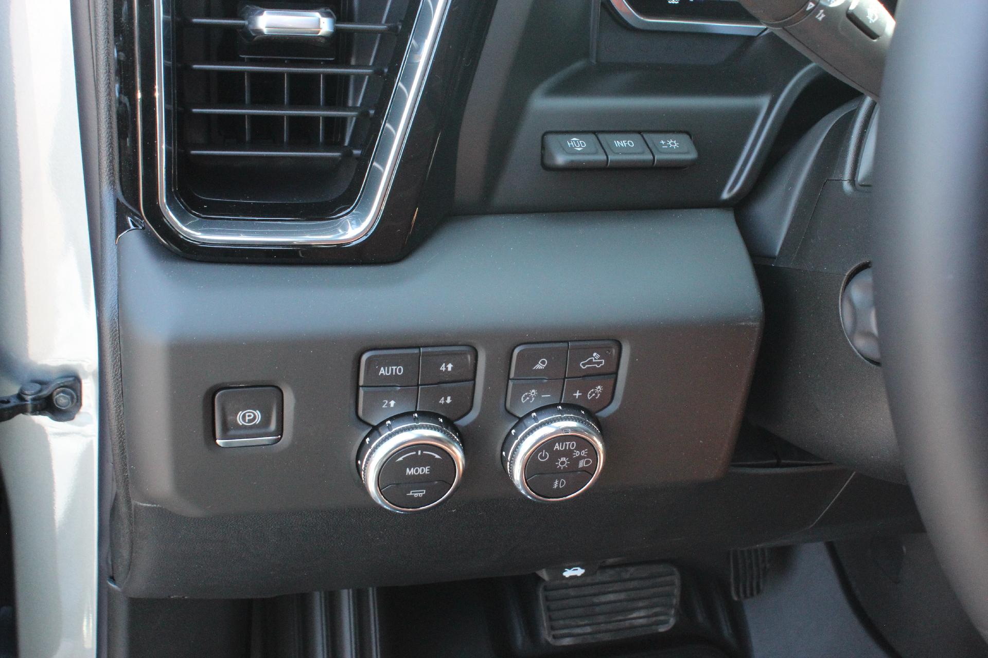 2025 GMC Sierra 1500 Vehicle Photo in AURORA, CO 80012-4011